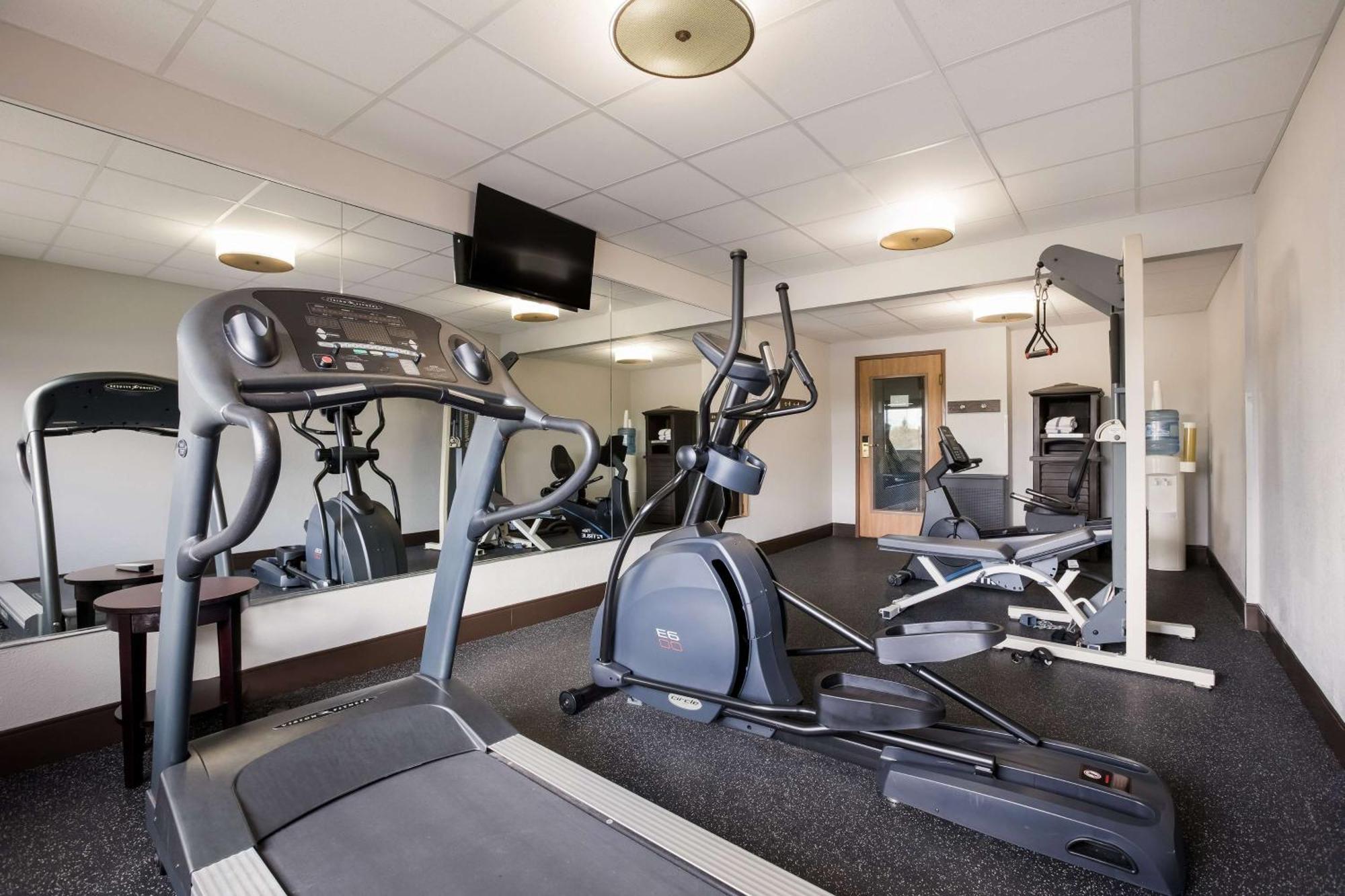 Best Western Kendallville Inn Bagian luar foto